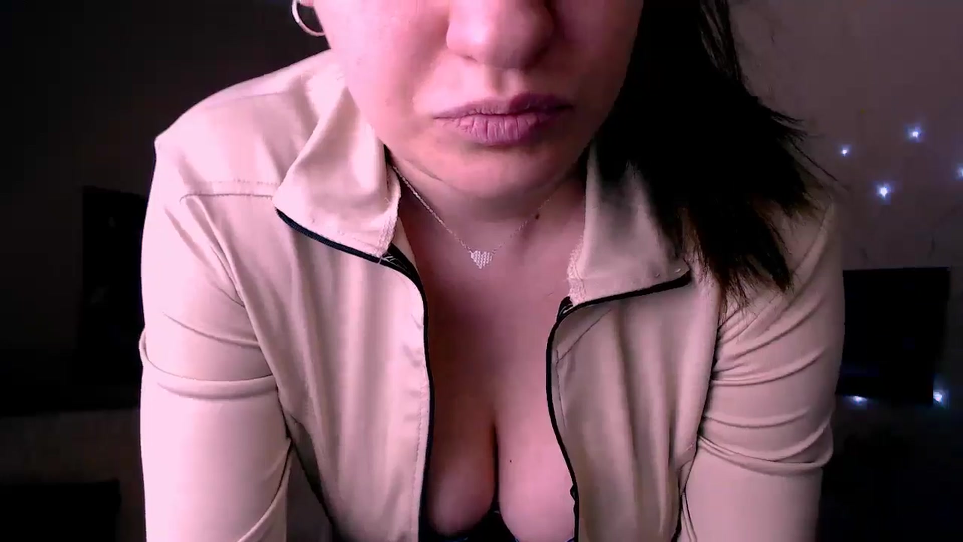 Gallery image thumbnail from MissSeul's myfreecams stream on, 04/06/2026, 12:06 image 17 of 20