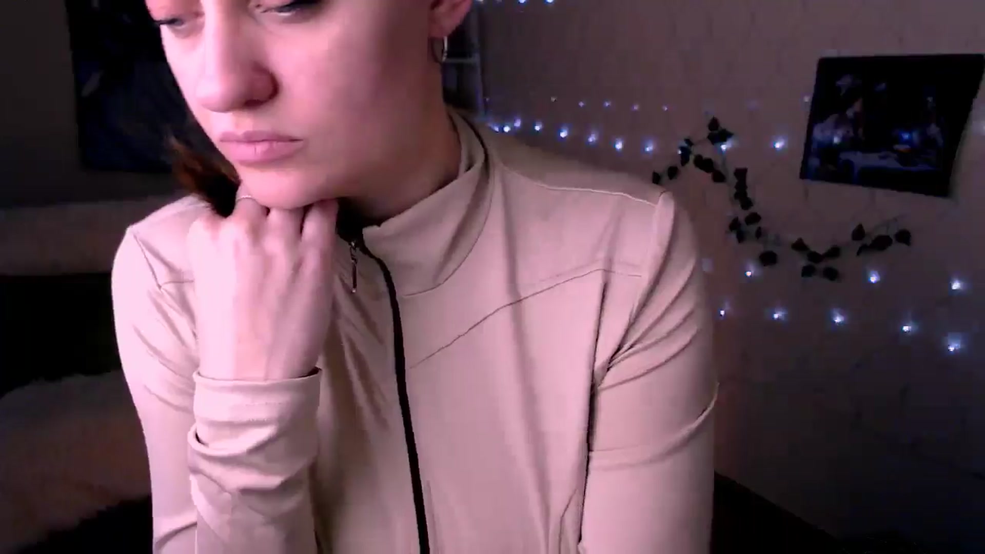 Gallery image thumbnail from MissSeul's myfreecams stream on, 04/06/2026, 12:06 image 4 of 20