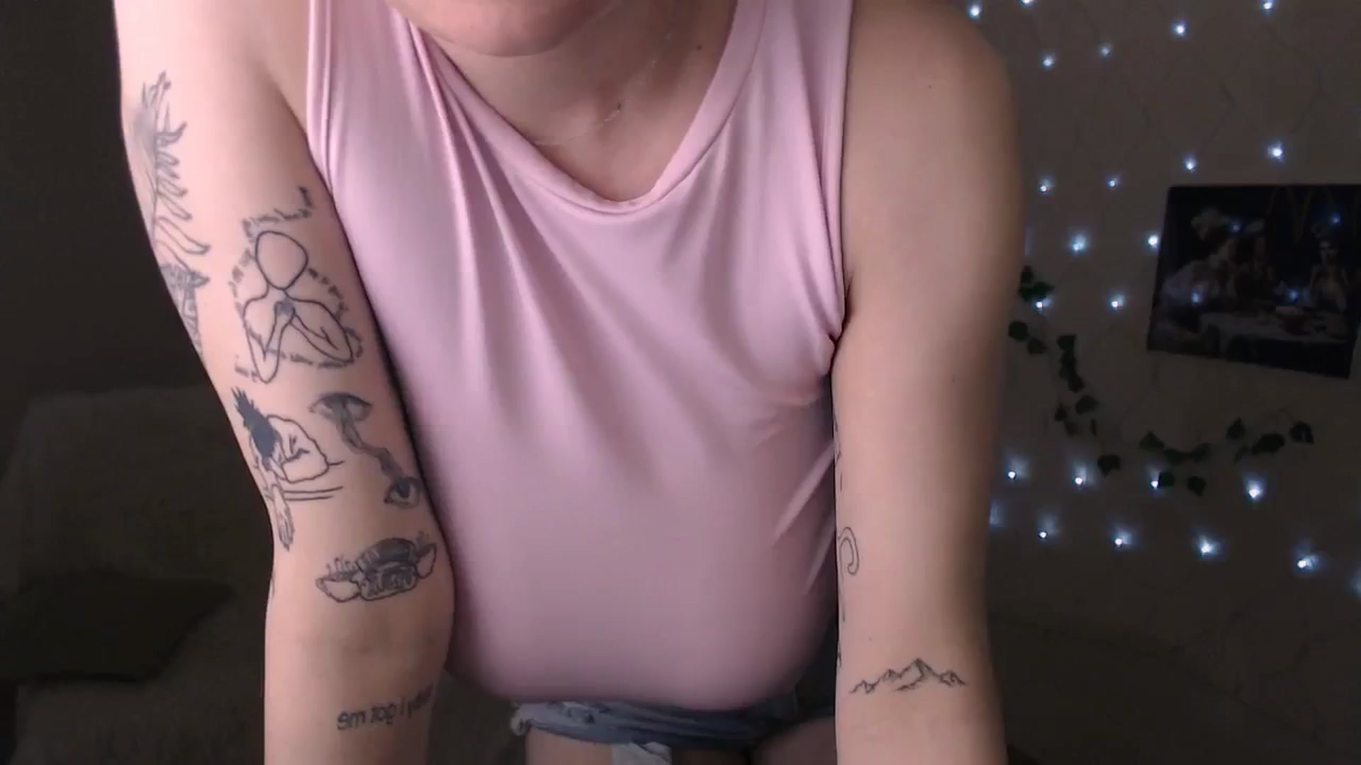 Gallery image thumbnail from MissSeul's myfreecams stream on, 05/03/2026, 16:00 image 8 of 20
