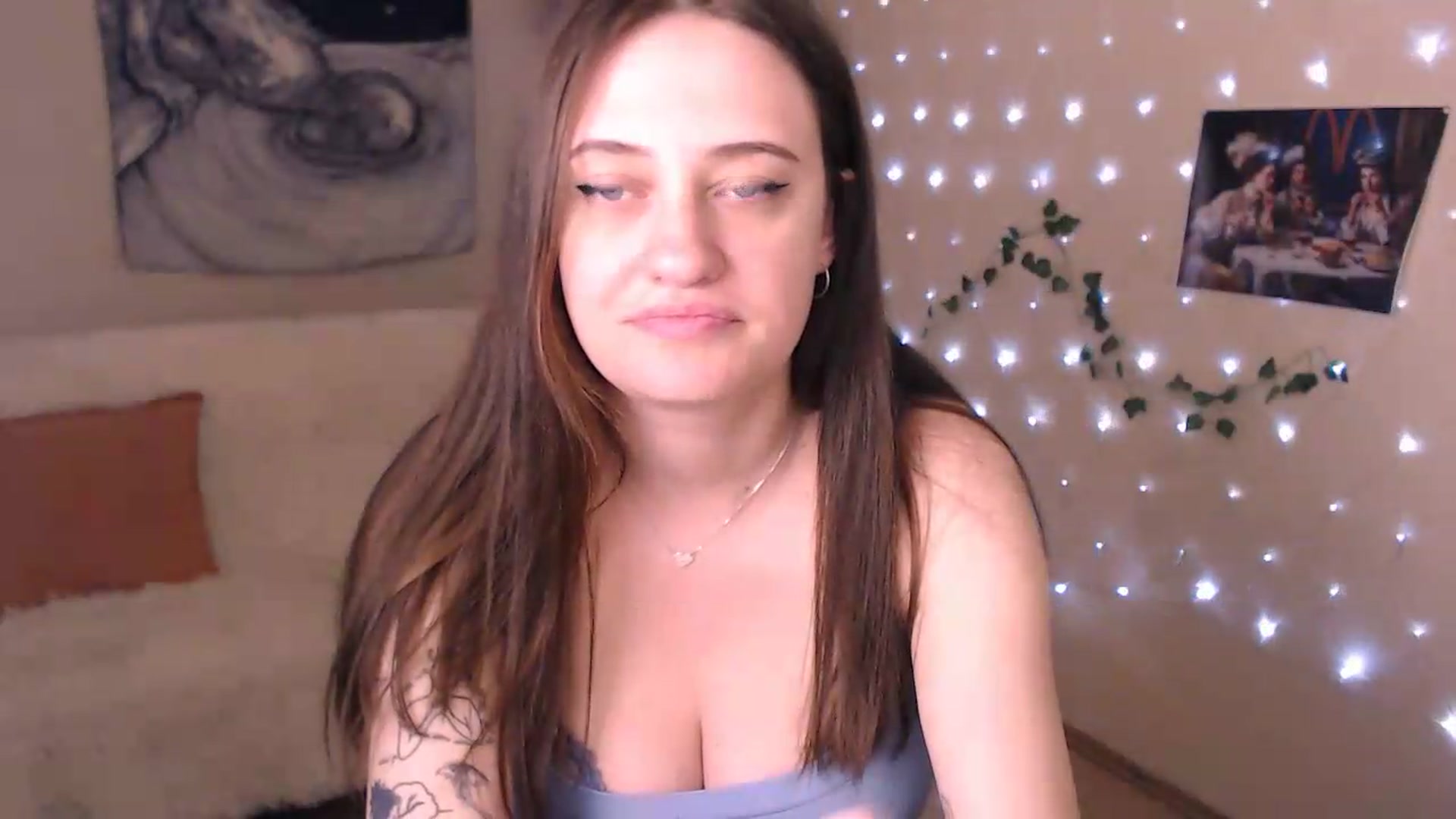 Gallery image thumbnail from MissSeul's myfreecams stream on, 05/16/2026, 17:47 image 16 of 20