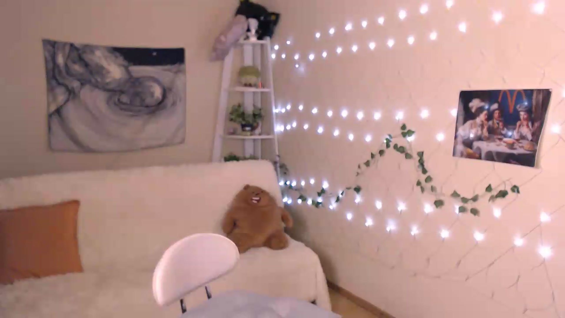 Gallery image thumbnail from MissSeul's myfreecams stream on, 05/19/2026, 17:57 image 17 of 20