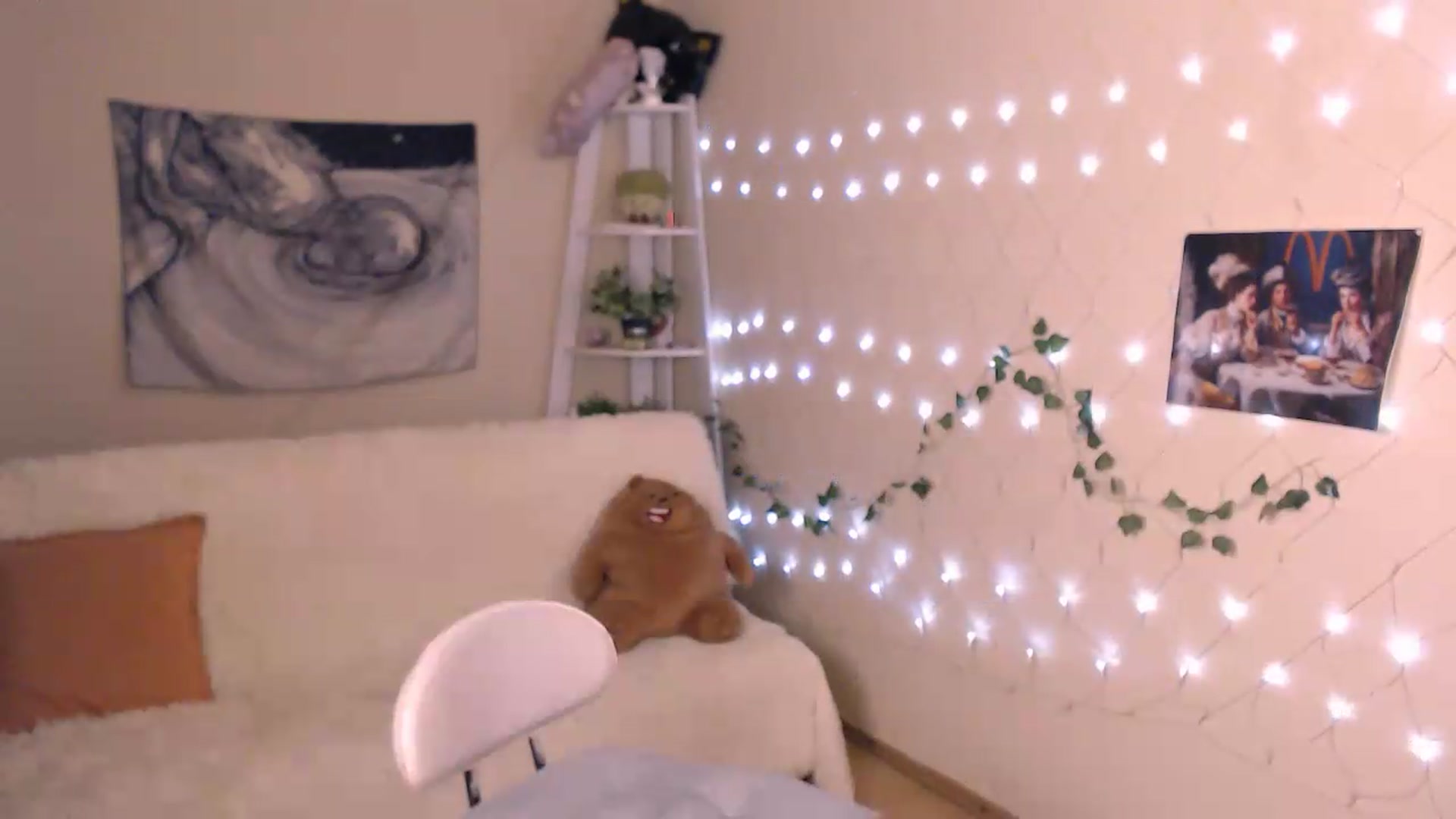 Gallery image thumbnail from MissSeul's myfreecams stream on, 05/19/2026, 17:57 image 16 of 20