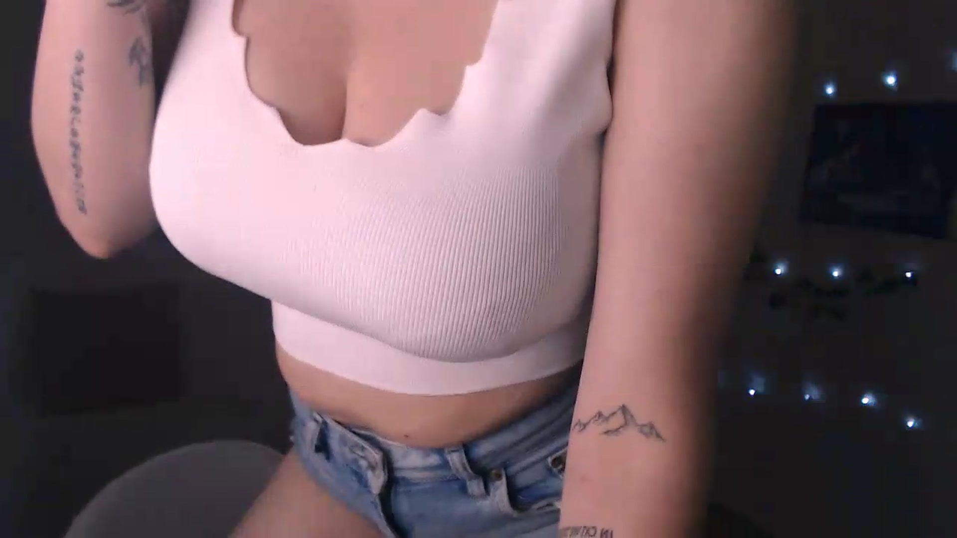 Gallery image thumbnail from MissSeul's myfreecams stream on, 07/22/2026, 09:50 image 2 of 20