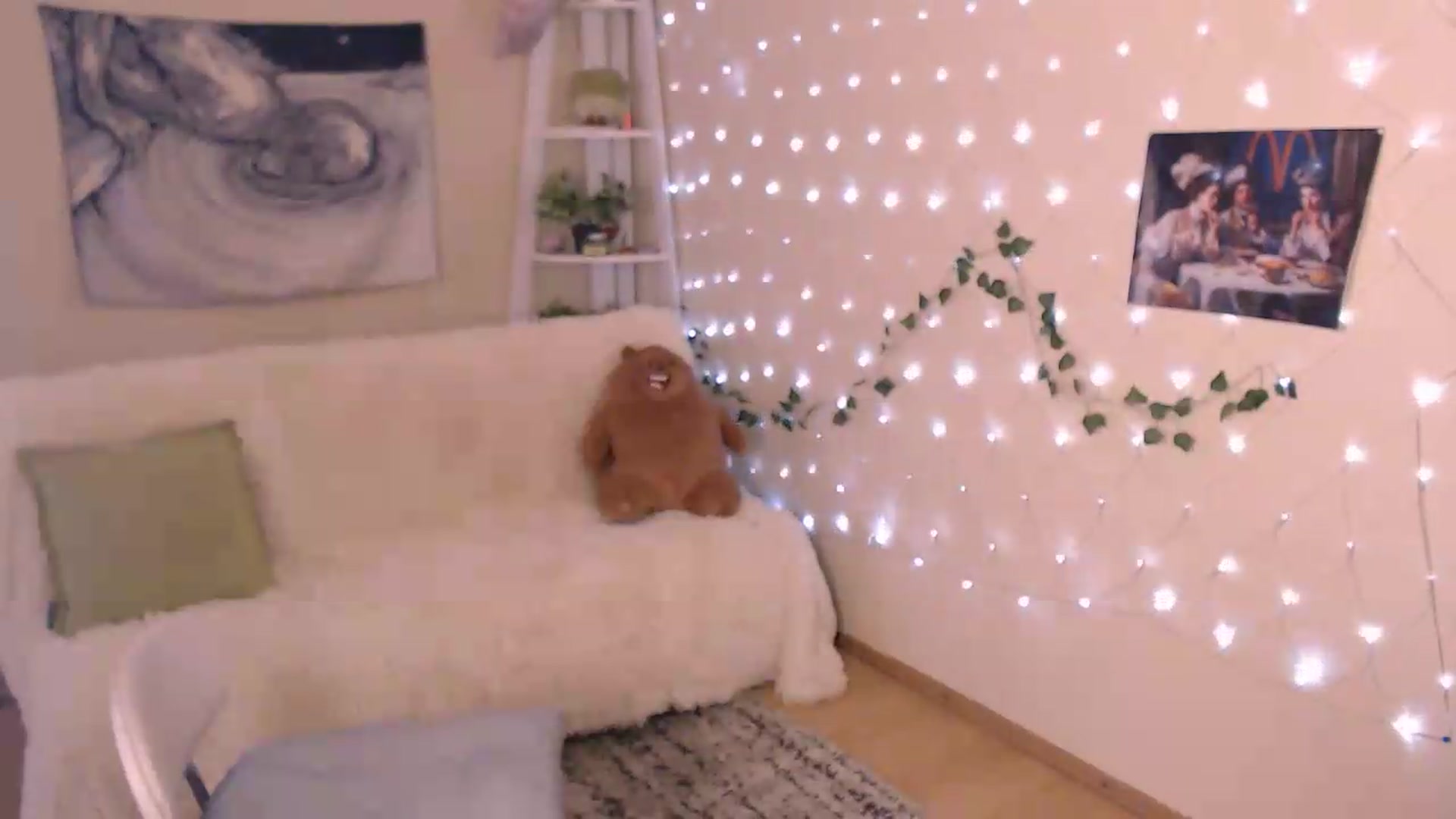 Gallery image thumbnail from MissSeul's myfreecams stream on, 08/09/2026, 12:09 image 11 of 20