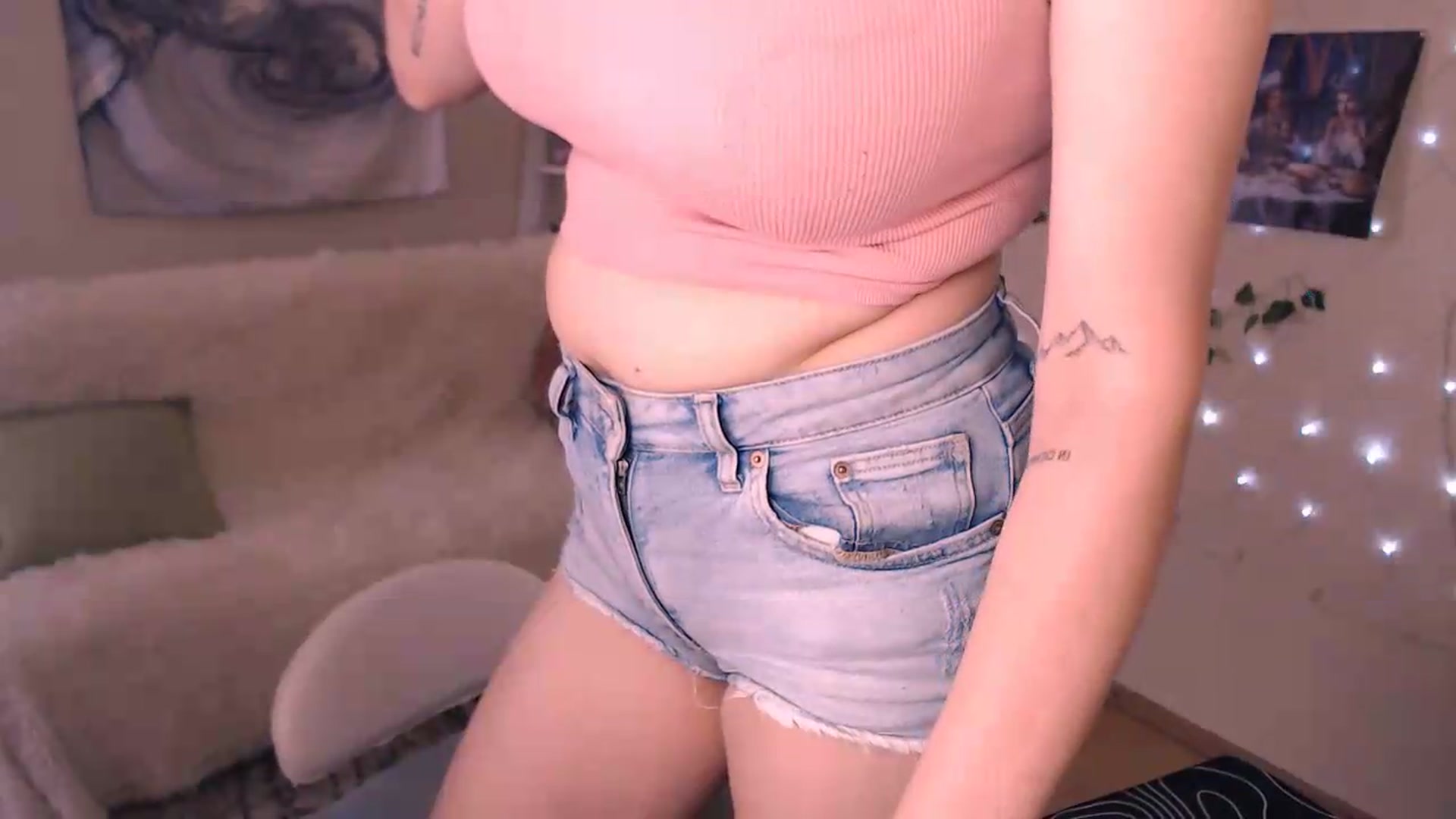 Gallery image thumbnail from MissSeul's myfreecams stream on, 08/17/2026, 10:35 image 9 of 20