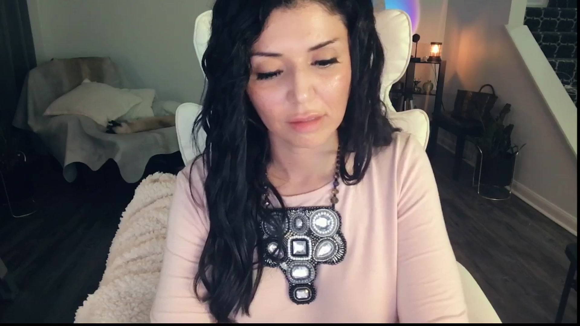 Gallery image thumbnail from MissSilverado's myfreecams stream on, 06/28/2025, 13:17 image 13 of 20