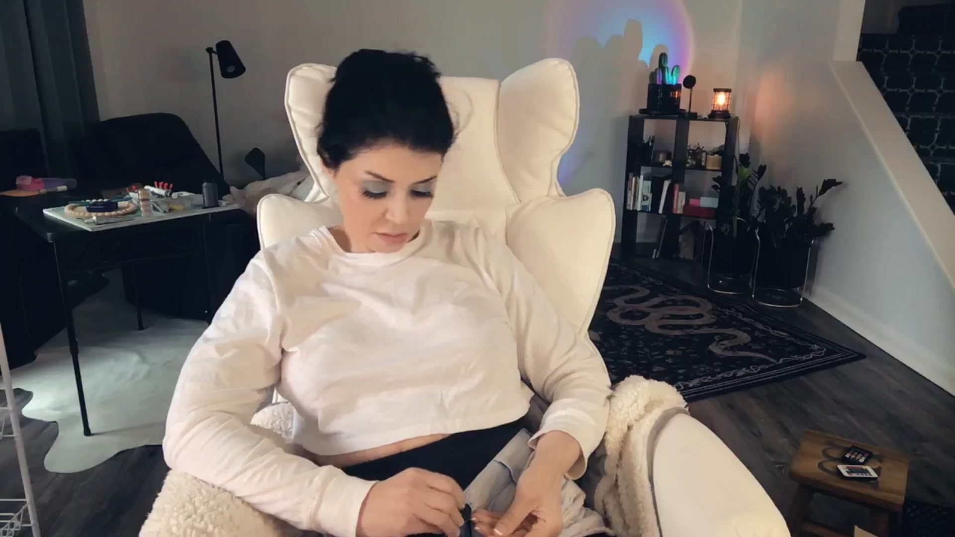 Gallery image thumbnail from MissSilverado's myfreecams stream on, 07/06/2025, 18:04 image 7 of 20