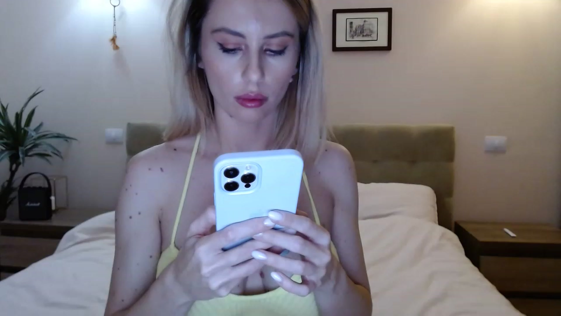 Gallery image thumbnail from MissSpicy's myfreecams stream on, 02/10/2023, 17:18 image 20 of 20