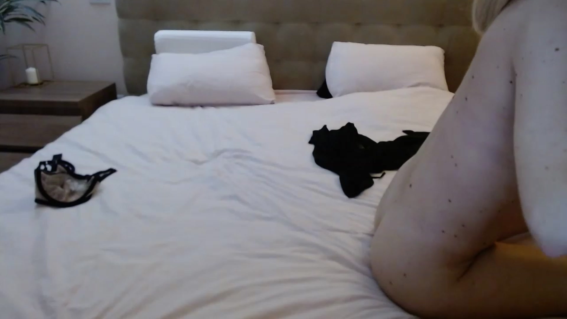 Gallery image thumbnail from MissSpicy's myfreecams stream on, 02/20/2023, 19:32 image 17 of 20