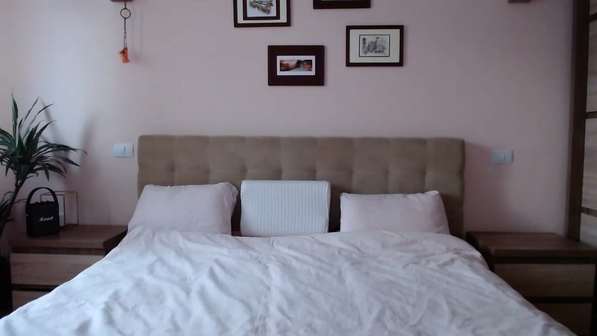 Gallery image thumbnail from MissSpicy's myfreecams stream on, 04/20/2023, 16:17 image 3 of 20