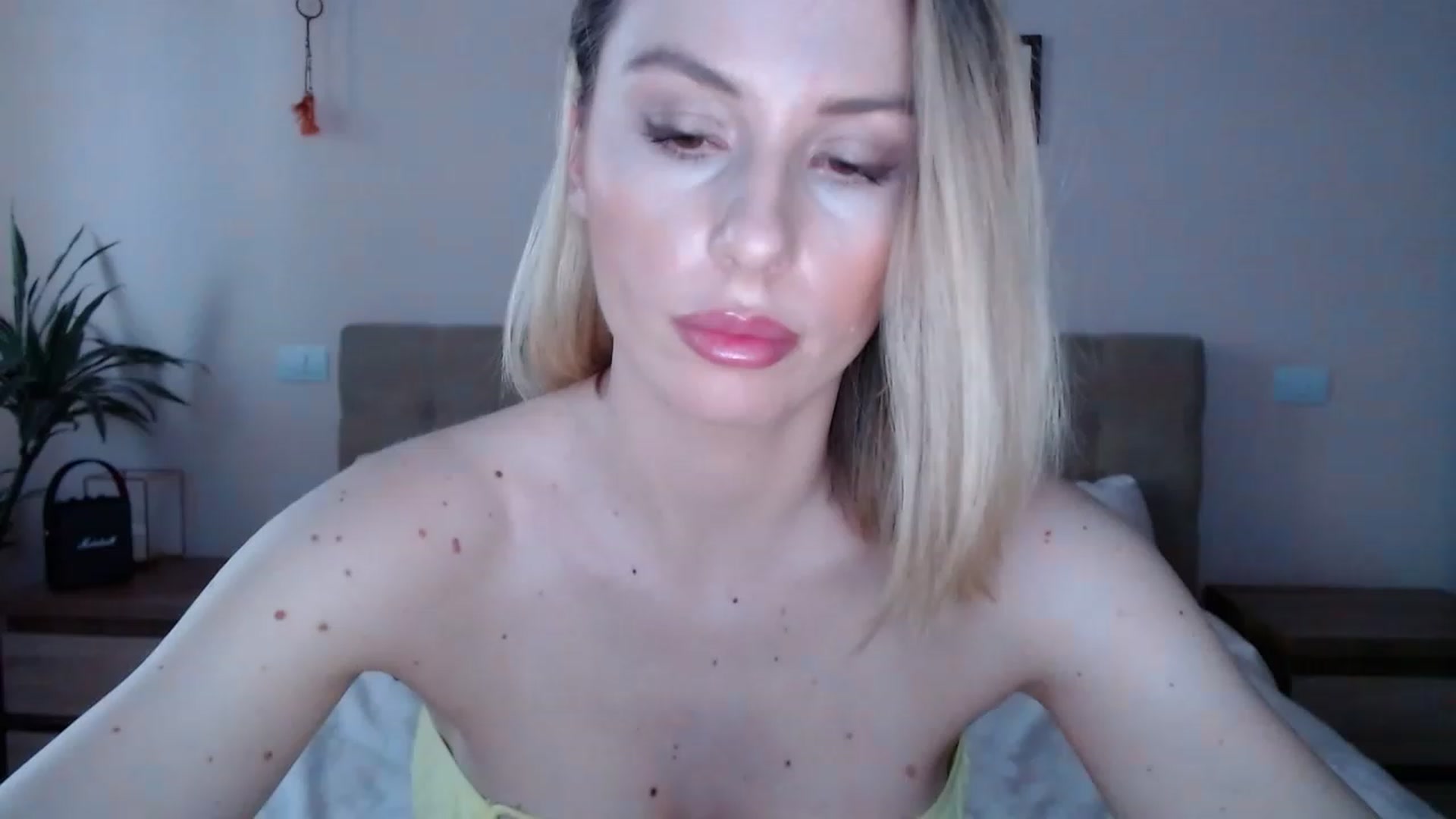 Gallery image thumbnail from MissSpicy's myfreecams stream on, 04/20/2023, 16:17 image 19 of 20