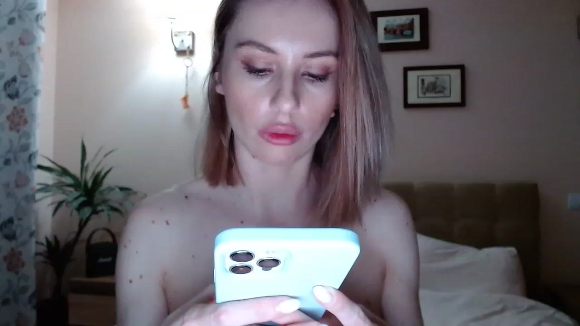 Gallery image thumbnail from MissSpicy's myfreecams stream on, 04/23/2023, 18:16 image 14 of 20