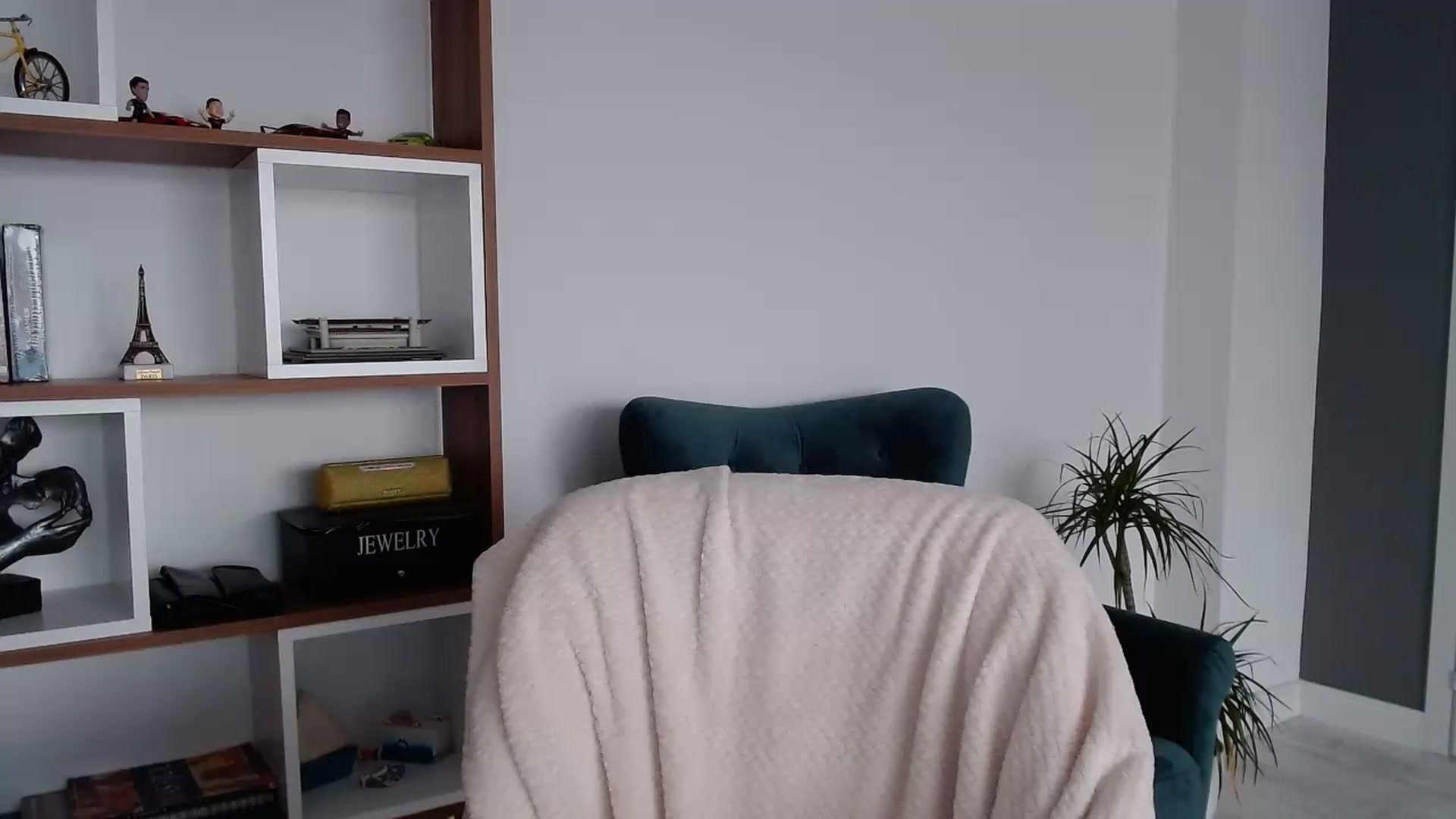 Gallery image thumbnail from MissSpicy's myfreecams stream on, 07/08/2023, 14:32 image 18 of 20