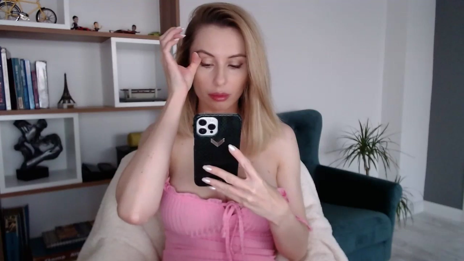 Gallery image thumbnail from MissSpicy's myfreecams stream on, 07/10/2023, 04:11 image 3 of 20
