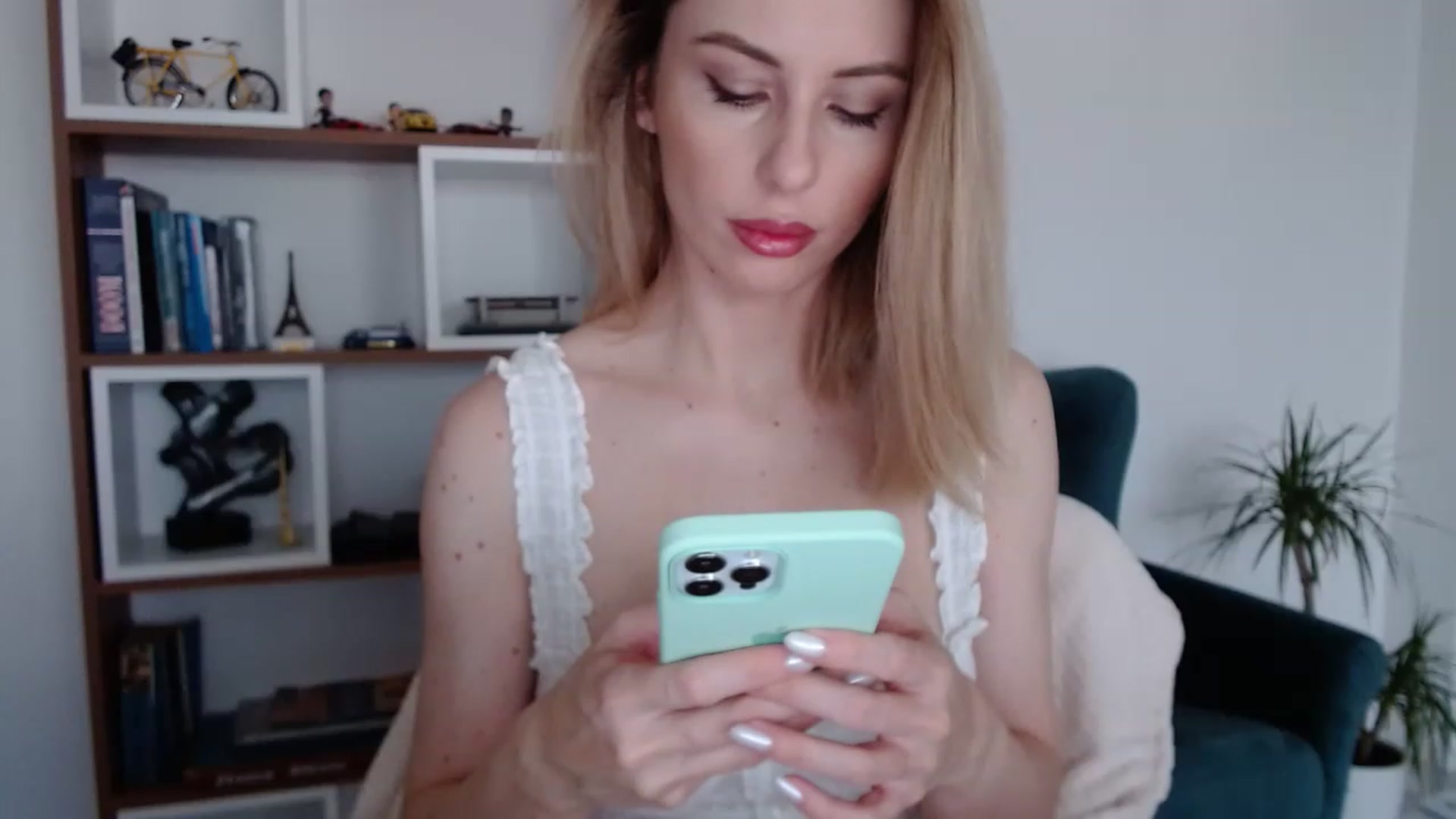 Gallery image thumbnail from MissSpicy's myfreecams stream on, 07/12/2023, 05:50 image 4 of 20