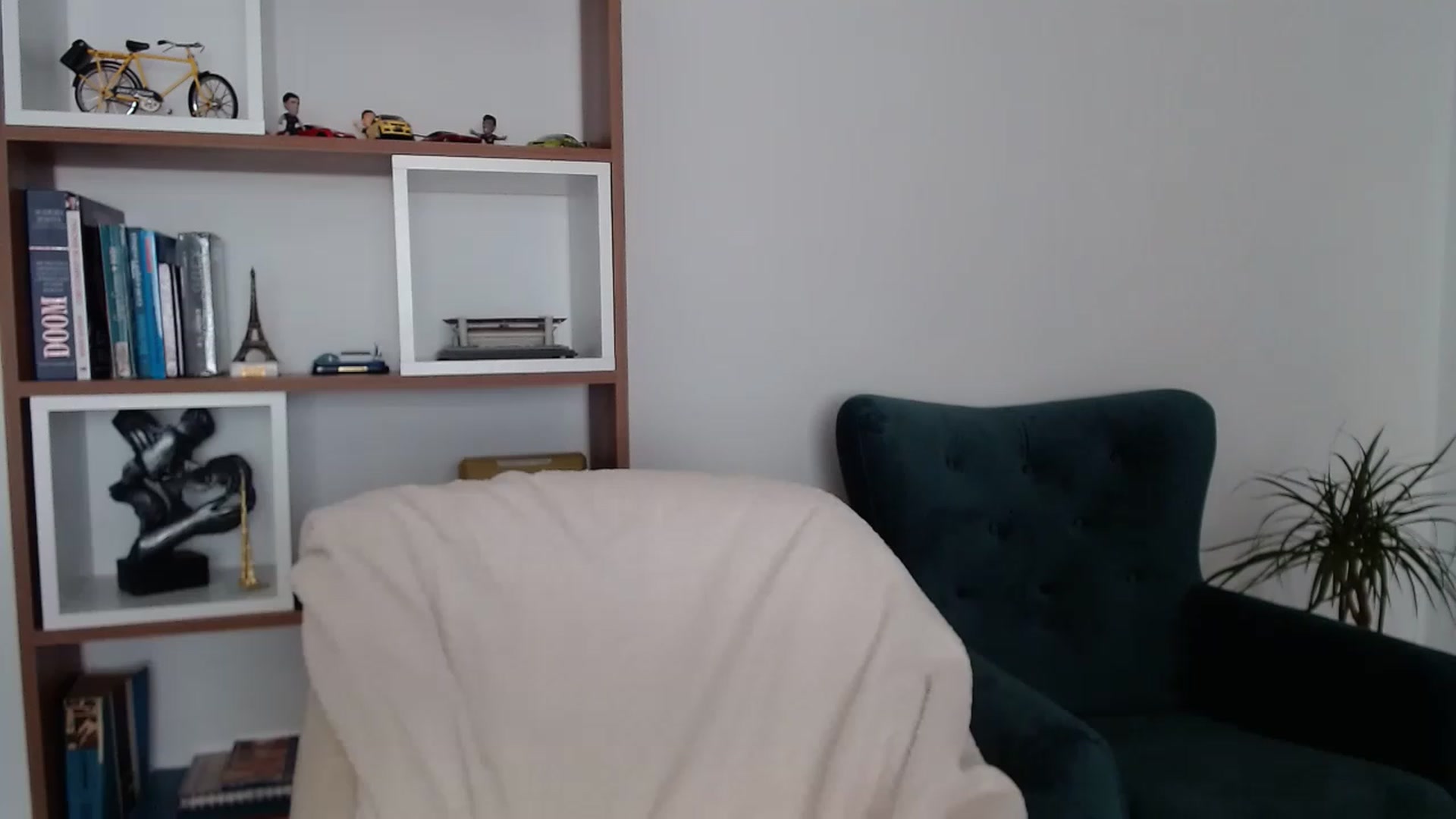 Gallery image thumbnail from MissSpicy's myfreecams stream on, 07/16/2023, 15:47 image 5 of 20