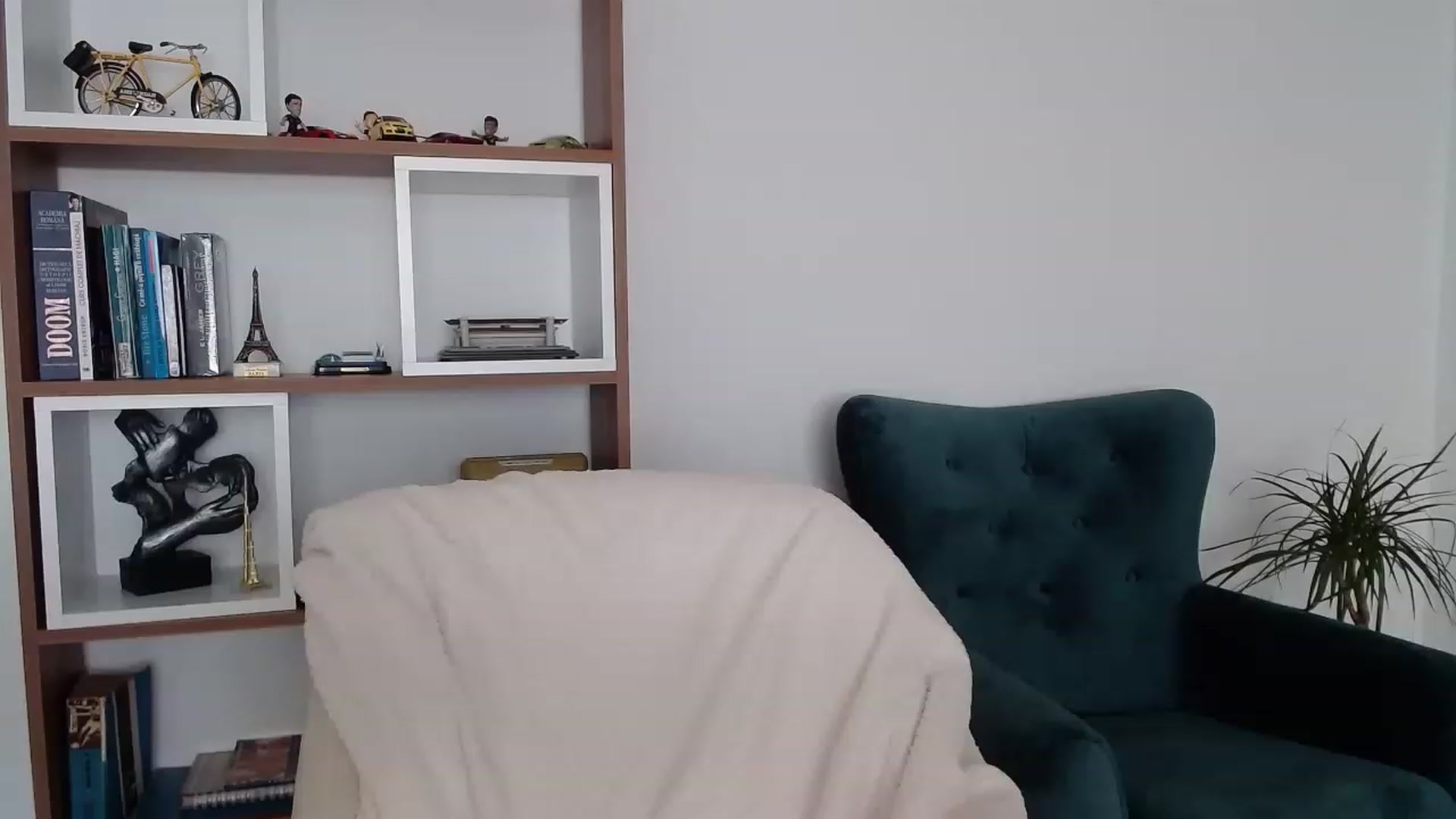 Gallery image thumbnail from MissSpicy's myfreecams stream on, 07/16/2023, 15:47 image 6 of 20