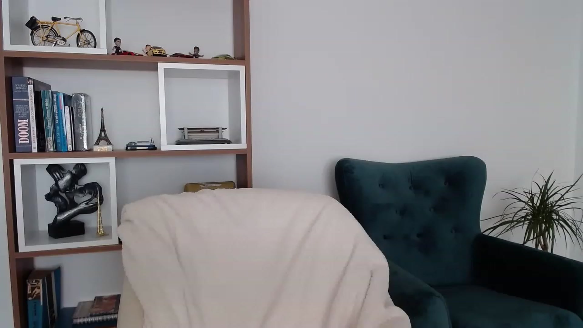 Gallery image thumbnail from MissSpicy's myfreecams stream on, 07/16/2023, 15:47 image 8 of 20