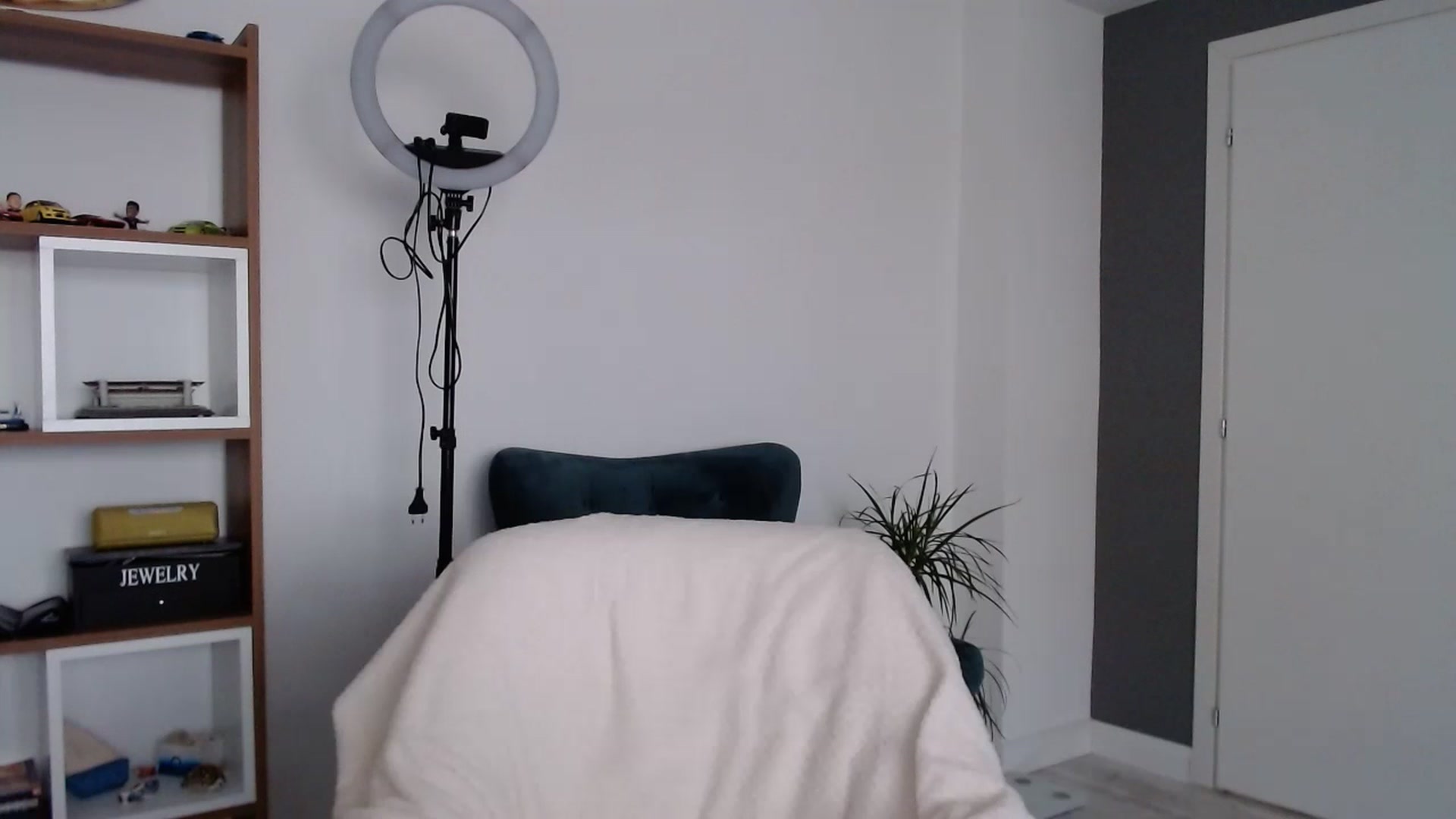 Gallery image thumbnail from MissSpicy's myfreecams stream on, 07/21/2023, 10:18 image 12 of 20