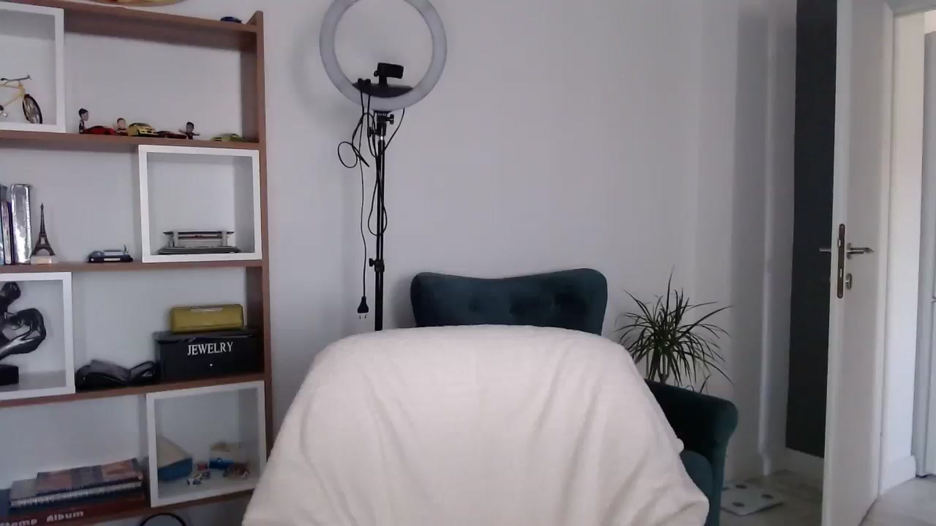 Gallery image thumbnail from MissSpicy's myfreecams stream on, 07/26/2023, 10:10 image 1 of 20