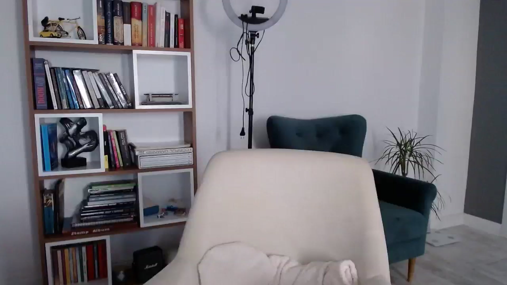 Gallery image thumbnail from MissSpicy's myfreecams stream on, 08/16/2023, 10:50 image 16 of 20