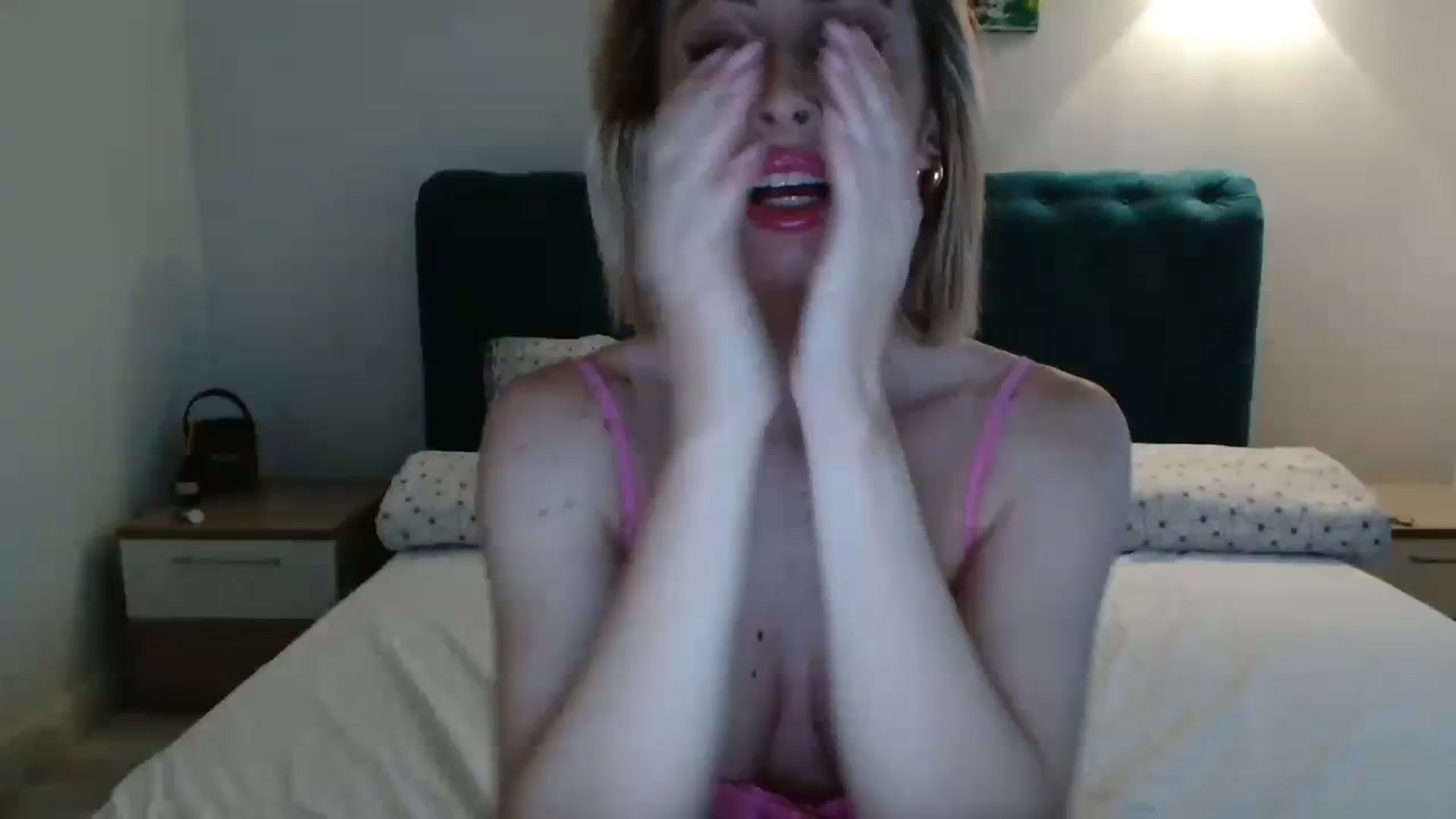 Gallery image thumbnail from MissSpicy's myfreecams stream on, 10/28/2023, 15:57 image 1 of 20