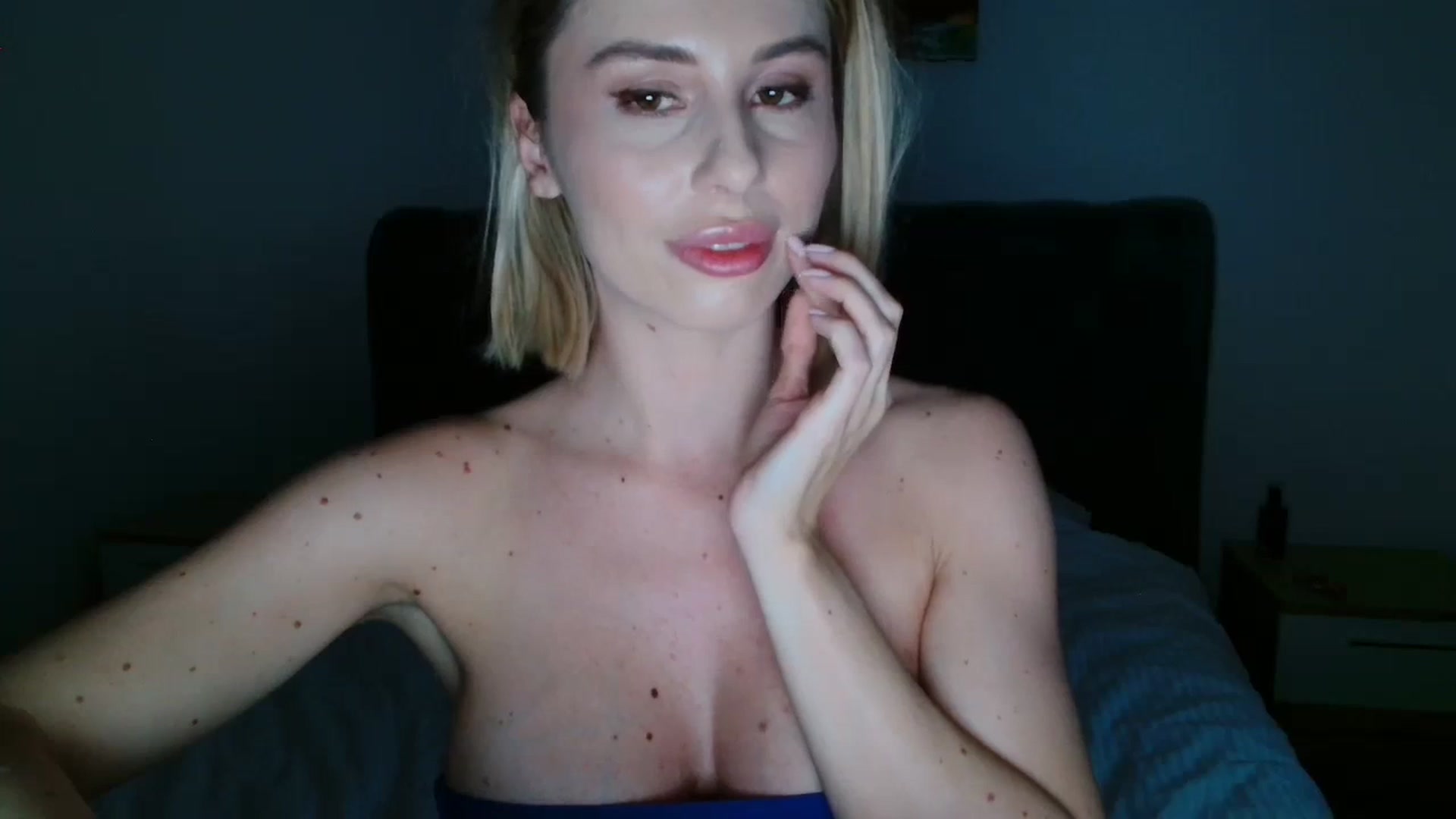 Gallery image thumbnail from MissSpicy's myfreecams stream on, 02/11/2024, 15:34 image 19 of 20