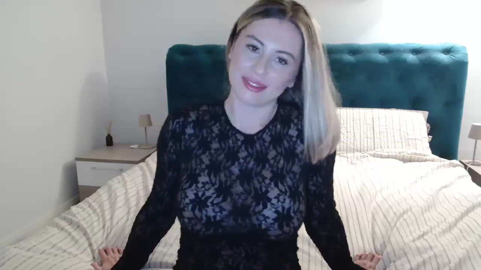 Gallery image thumbnail from MissSpicy's myfreecams stream on, 11/14/2024, 15:18 image 6 of 20