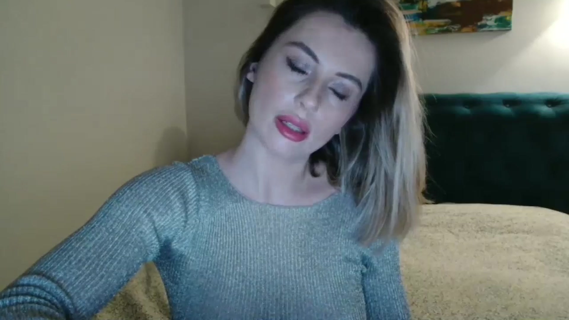 Gallery image thumbnail from MissSpicy's myfreecams stream on, 12/01/2024, 15:21 image 2 of 20