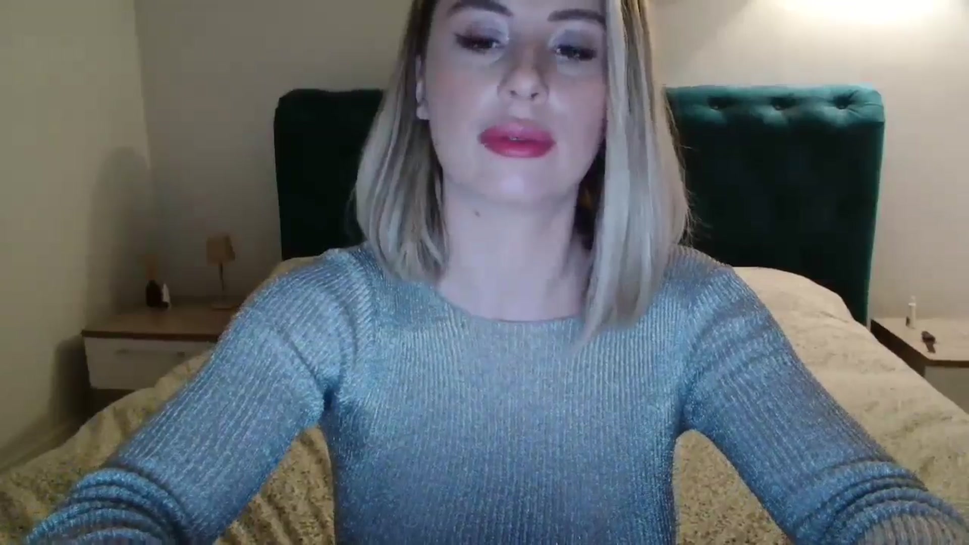 Gallery image thumbnail from MissSpicy's myfreecams stream on, 12/01/2024, 15:21 image 16 of 20
