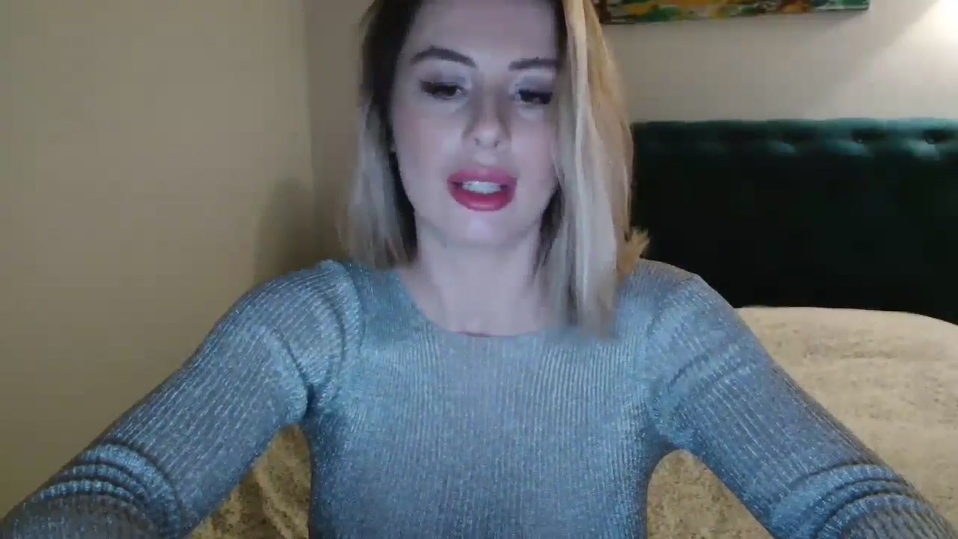 Gallery image thumbnail from MissSpicy's myfreecams stream on, 12/01/2024, 15:21 image 4 of 20