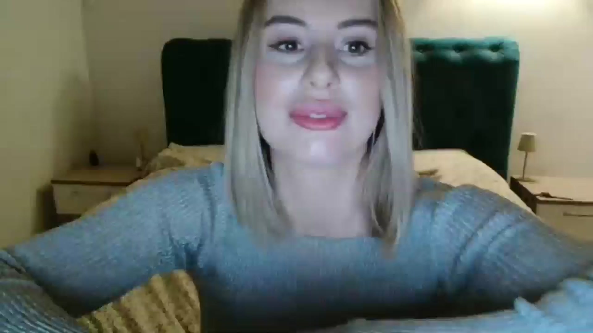 Gallery image thumbnail from MissSpicy's myfreecams stream on, 12/10/2024, 16:13 image 12 of 20