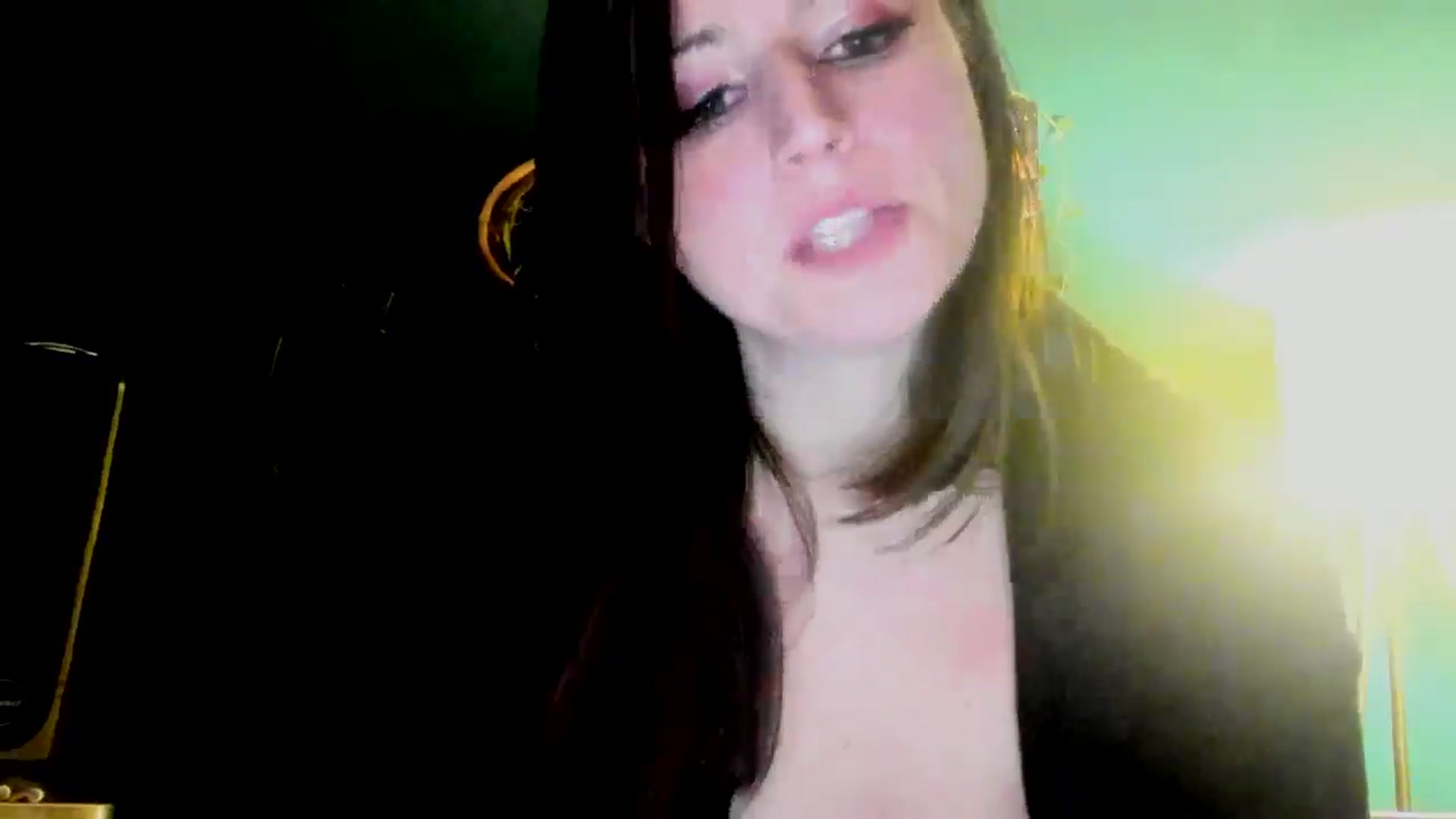 Gallery image thumbnail from MissStella92's myfreecams stream on, 01/17/2025, 14:30 image 19 of 20