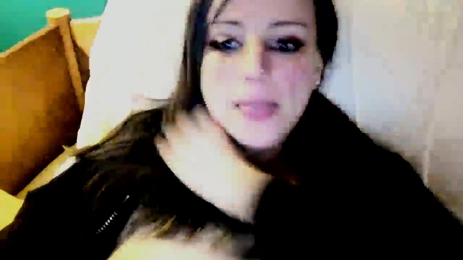 Gallery image thumbnail from MissStella92's myfreecams stream on, 01/17/2025, 14:30 image 4 of 20