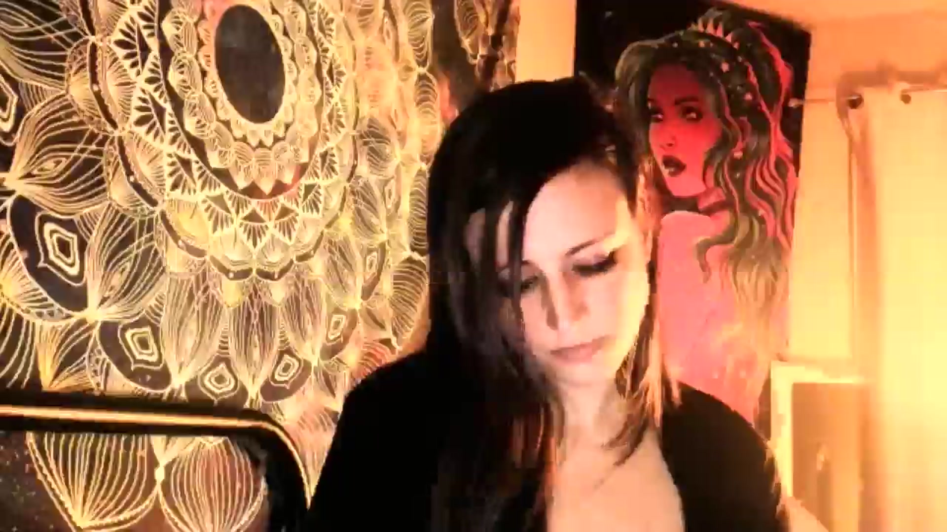 Gallery image thumbnail from MissStella92's myfreecams stream on, 01/20/2025, 14:36 image 16 of 20