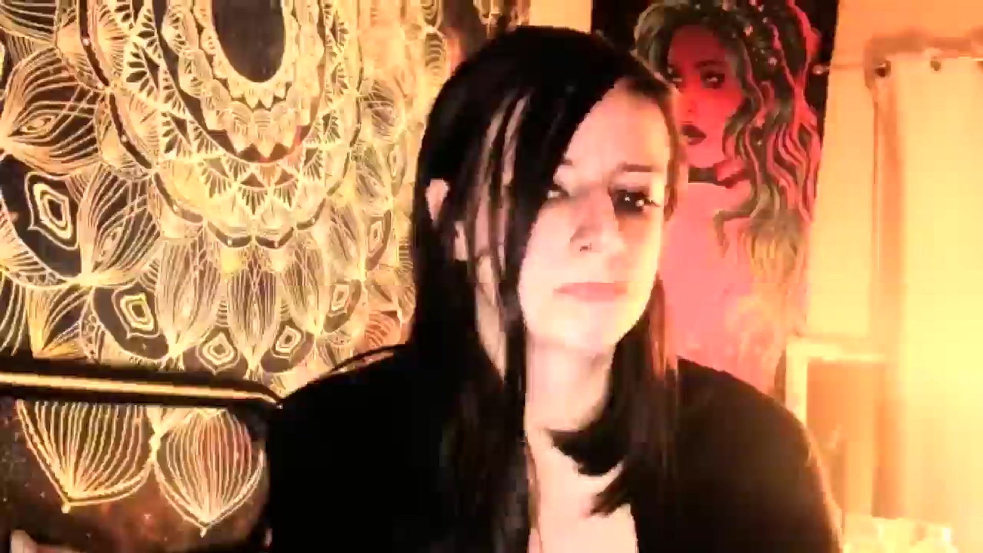 Gallery image thumbnail from MissStella92's myfreecams stream on, 01/20/2025, 14:36 image 6 of 20