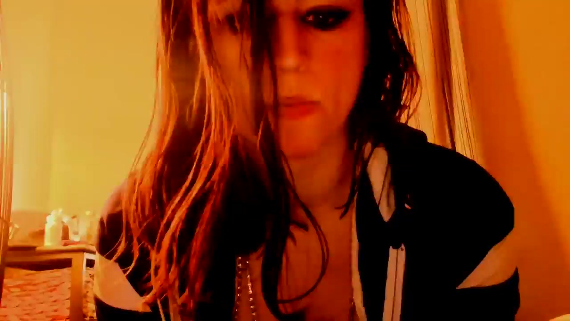 Gallery image thumbnail from MissStella92's myfreecams stream on, 03/10/2025, 22:51 image 4 of 20