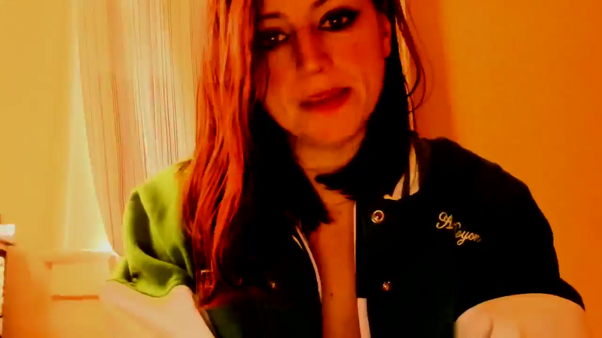 Gallery image thumbnail from MissStella92's myfreecams stream on, 03/10/2025, 22:51 image 12 of 20