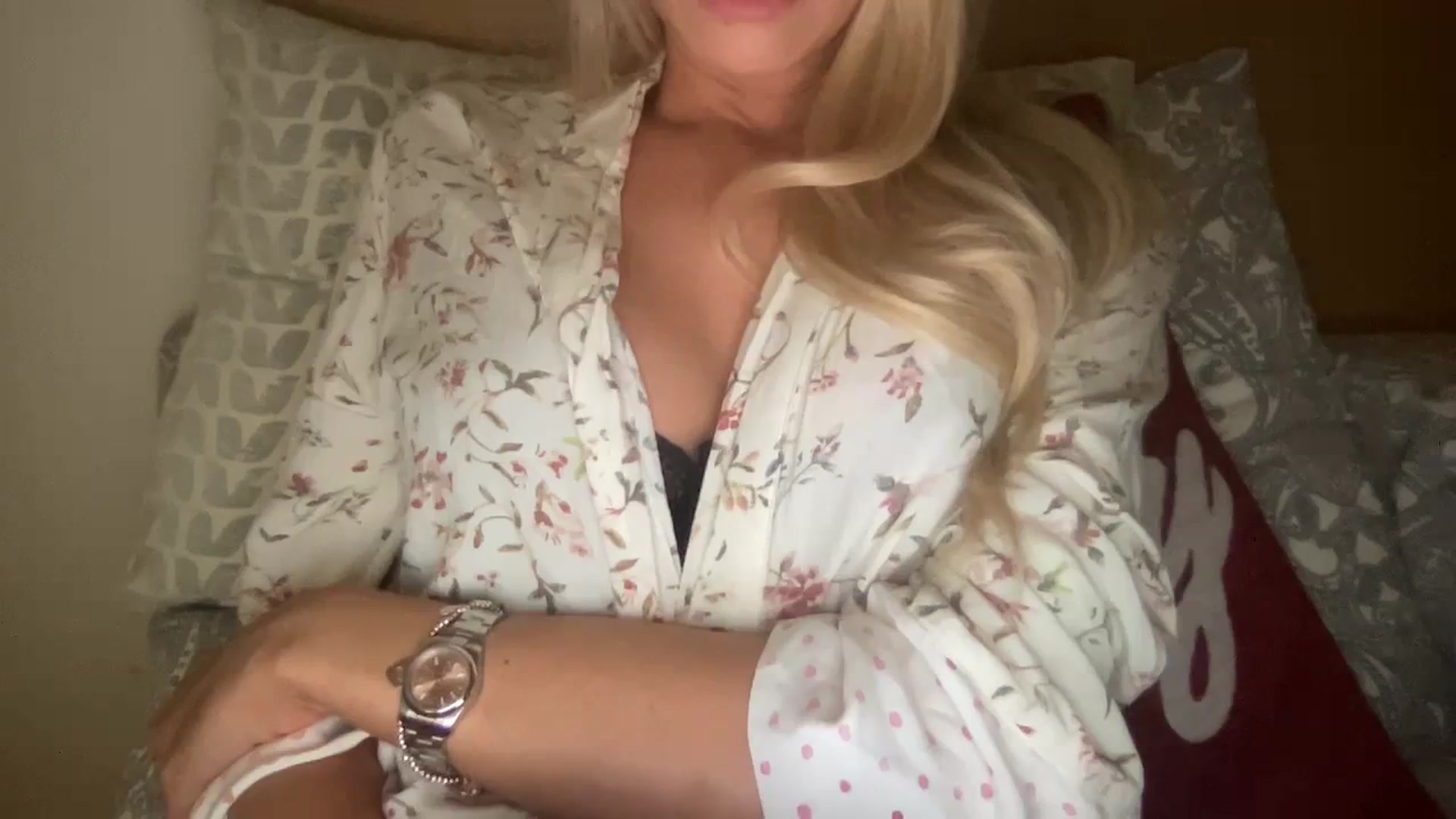Gallery image thumbnail from MissSummer1's myfreecams stream on, 09/28/2023, 17:32 image 9 of 20
