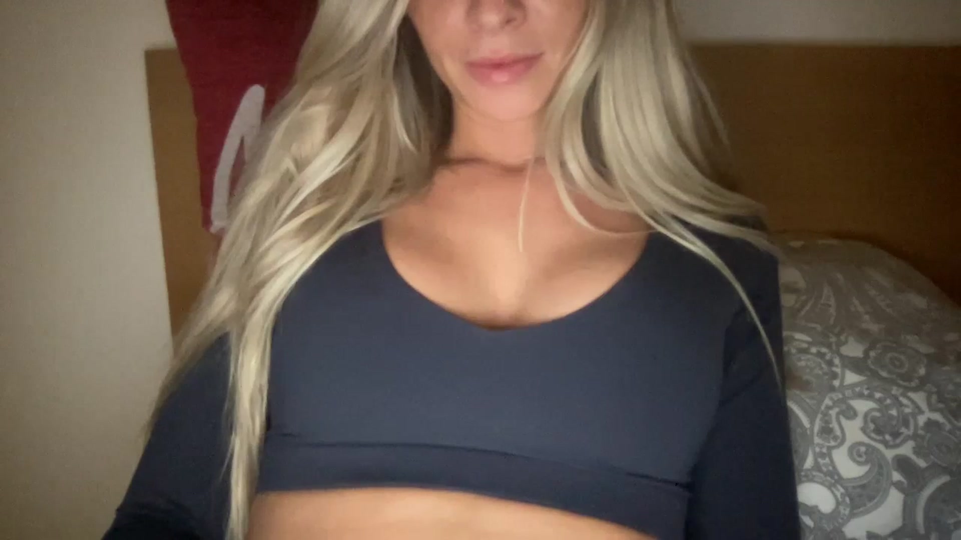 Gallery image thumbnail from MissSummer1's myfreecams stream on, 10/10/2023, 17:52 image 6 of 20