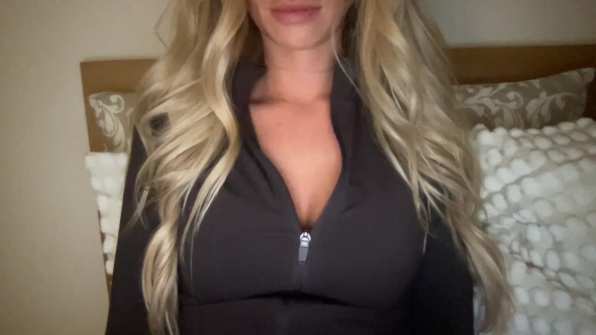 Gallery image thumbnail from MissSummer1's myfreecams stream on, 10/28/2023, 19:40 image 7 of 20