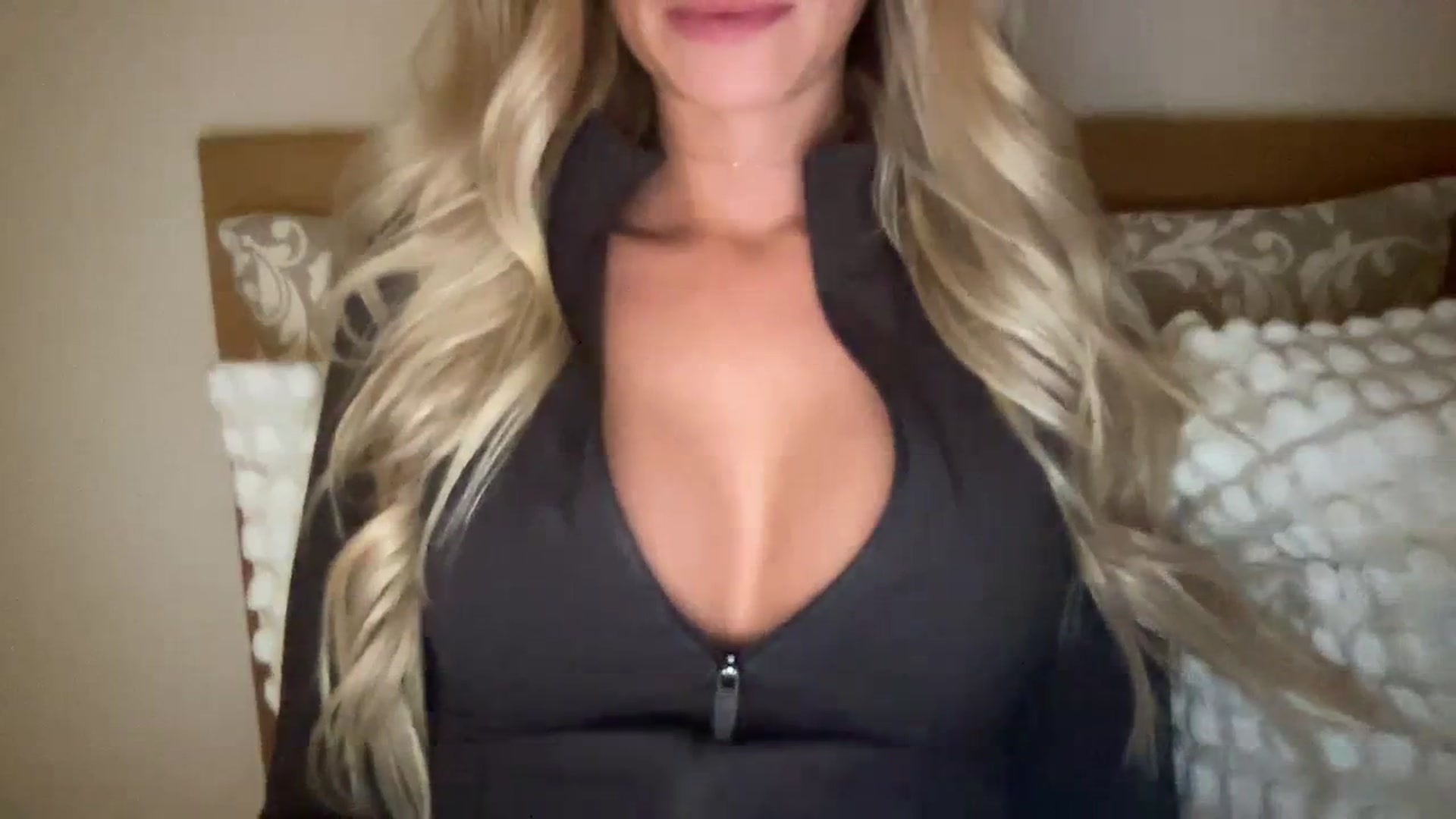 Gallery image thumbnail from MissSummer1's myfreecams stream on, 10/28/2023, 19:40 image 19 of 20