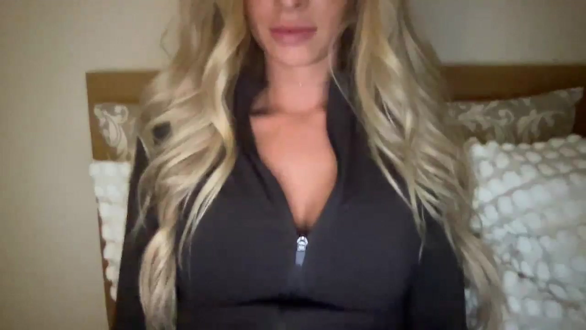 Gallery image thumbnail from MissSummer1's myfreecams stream on, 10/28/2023, 19:40 image 6 of 20