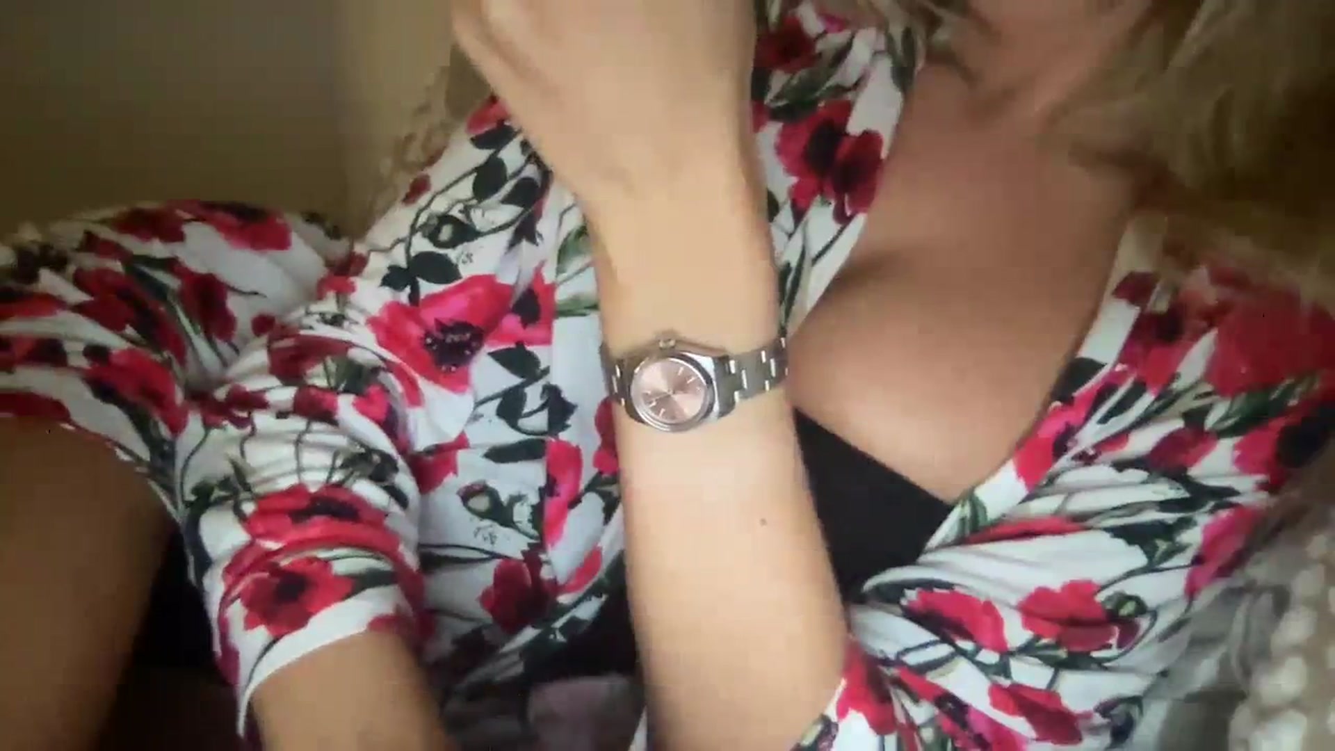 Gallery image thumbnail from MissSummer1's myfreecams stream on, 11/10/2023, 18:11 image 2 of 20