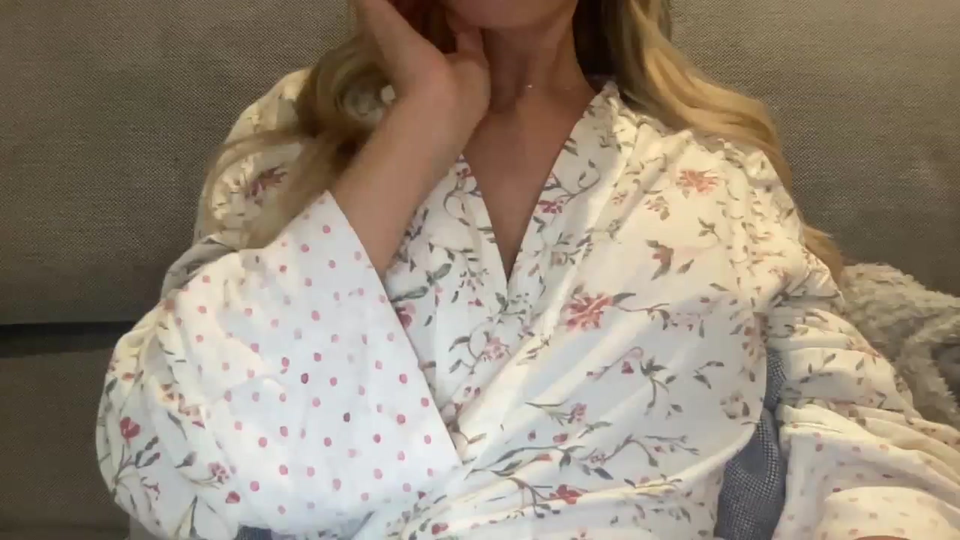 Gallery image thumbnail from MissSummer1's myfreecams stream on, 11/20/2023, 17:54 image 19 of 20