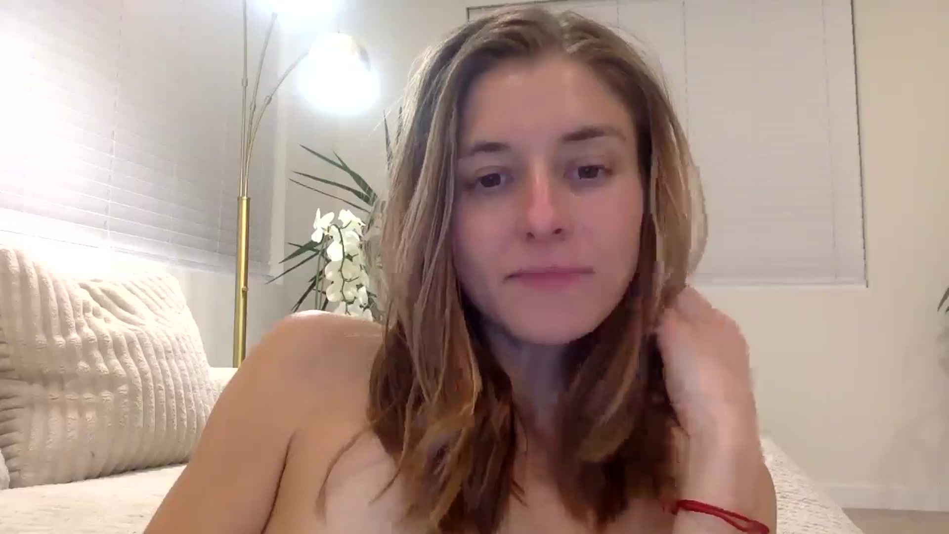 Gallery image thumbnail from MissSunshine's myfreecams stream on, 03/20/2025, 04:26 image 5 of 20