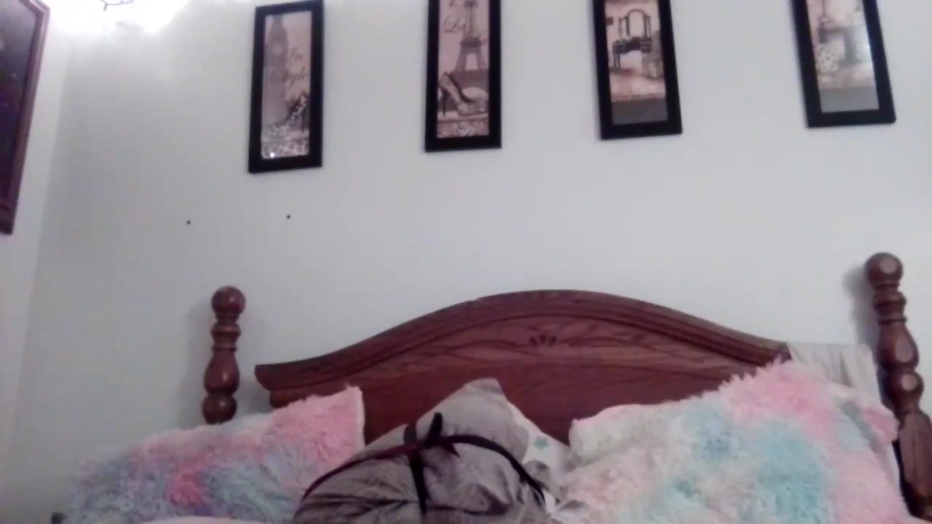 Gallery image thumbnail from MissT1's myfreecams stream on, 07/05/2023, 11:08 image 17 of 20