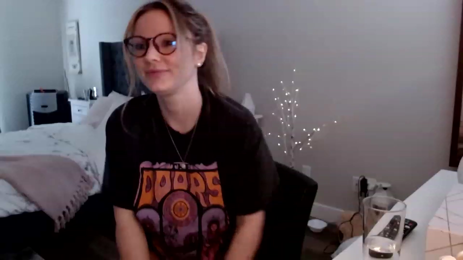 Gallery image thumbnail from MissTinsleyyx's myfreecams stream on, 04/20/2023, 22:46 image 11 of 20