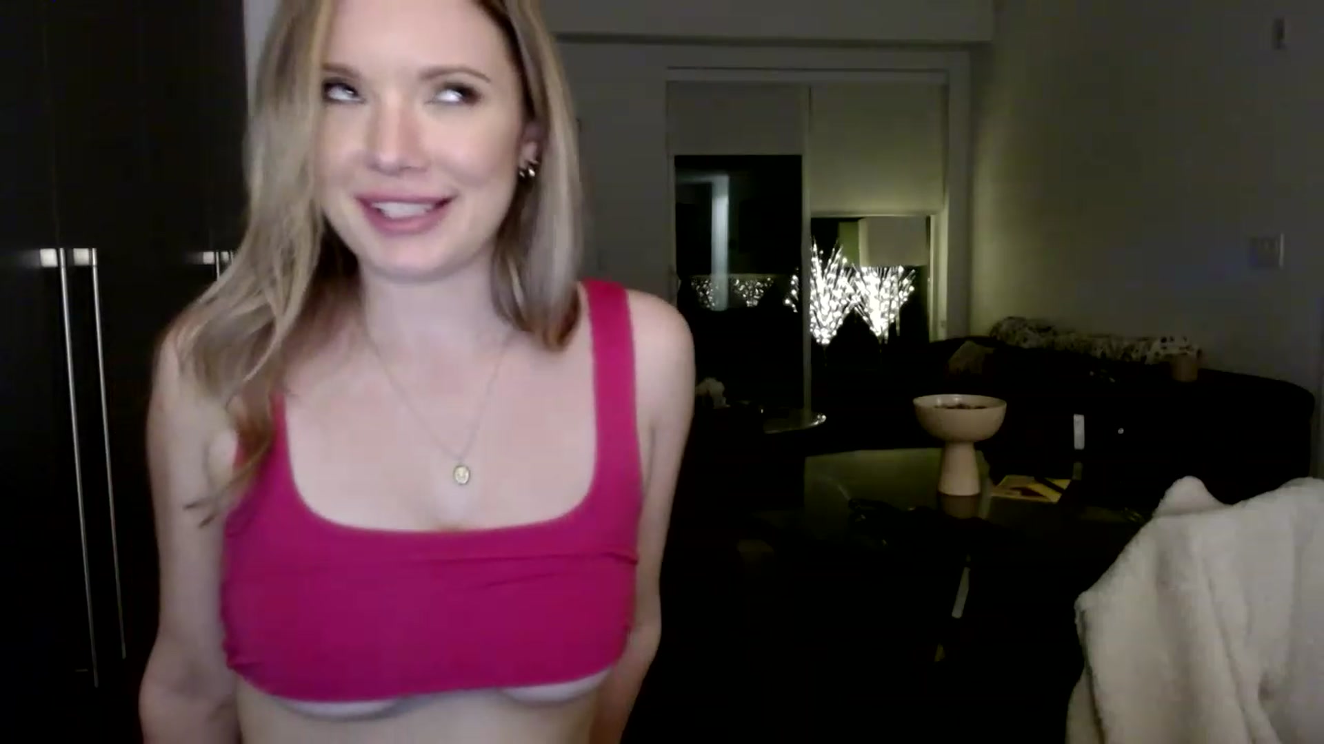 Gallery image thumbnail from MissTinsleyyx's myfreecams stream on, 04/27/2023, 09:21 image 20 of 20