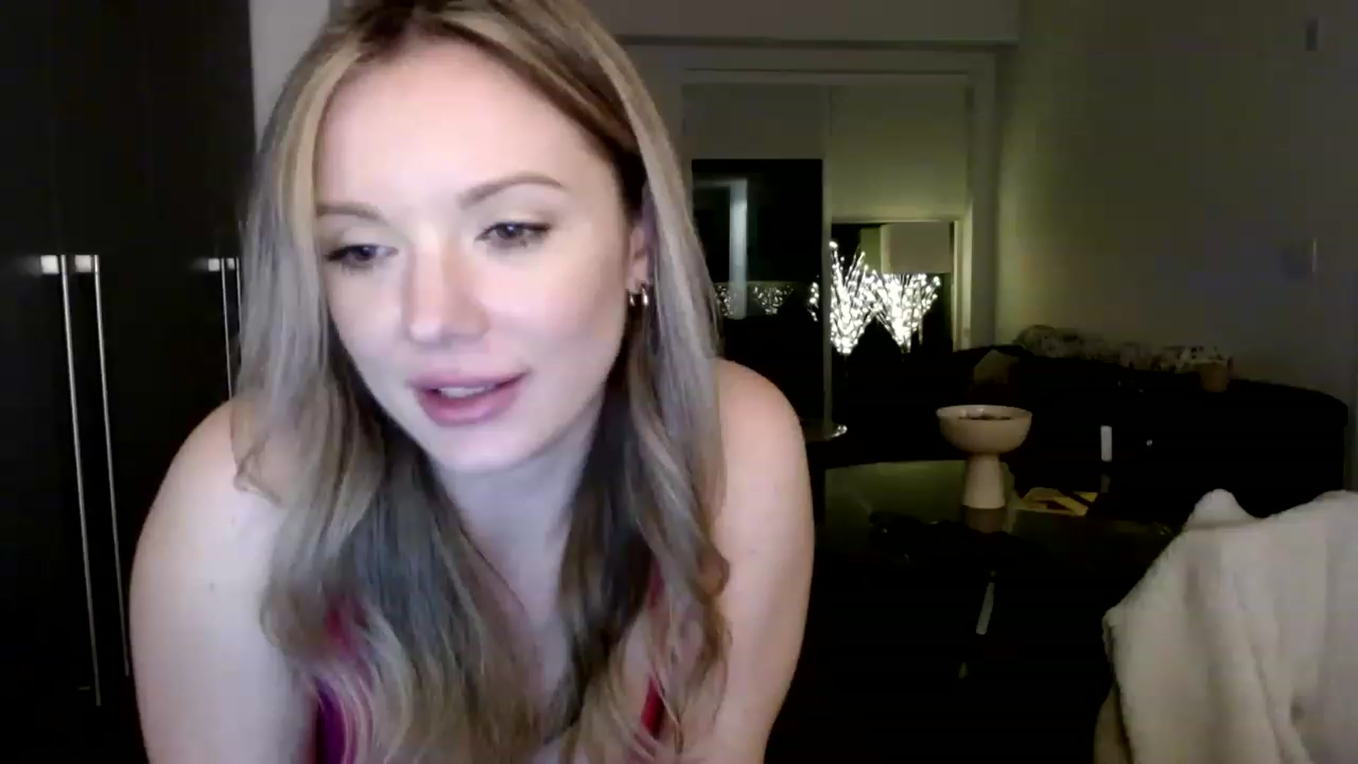 Gallery image thumbnail from MissTinsleyyx's myfreecams stream on, 04/27/2023, 09:21 image 3 of 20